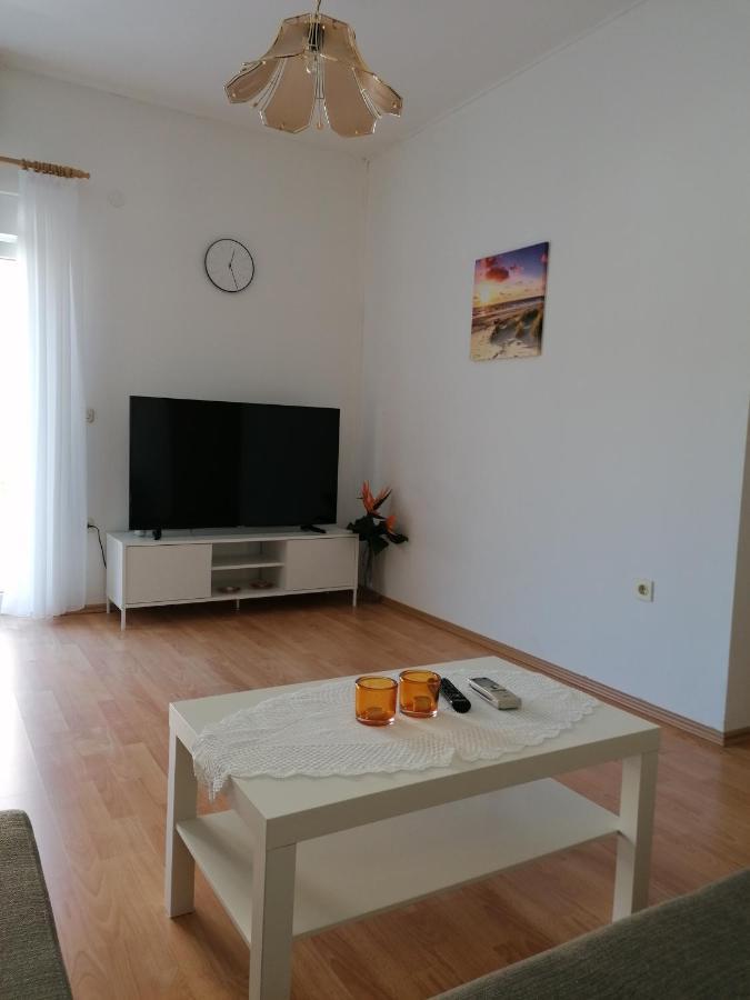 Apartments Mary Murter Extérieur photo